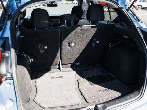 Used 2022 Nissan Kicks S FWD image 23