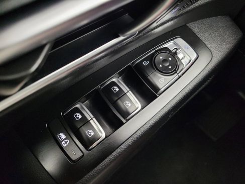 Used 2022 Kia Telluride SX w/ Nightfall Edition Package AWD/4WD image 27