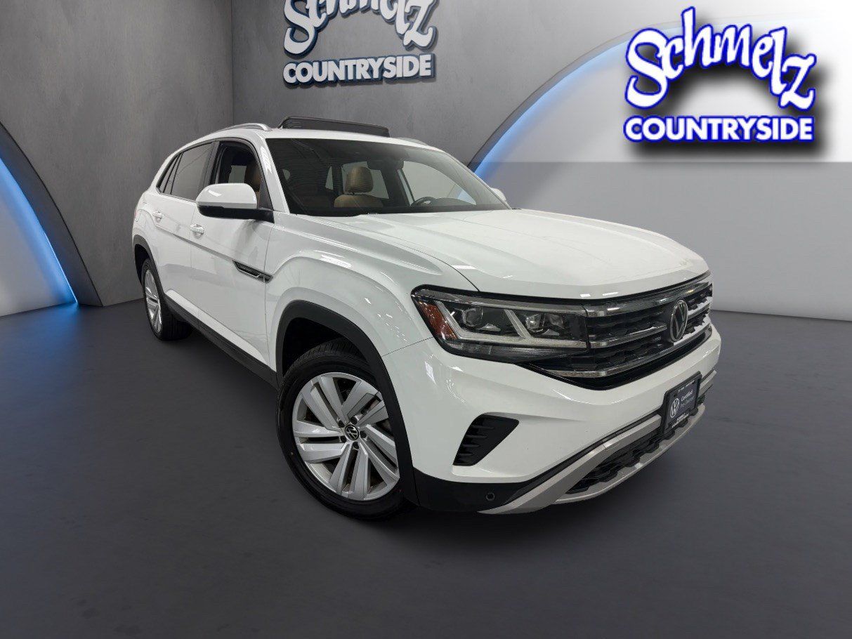 Certified 2020 Volkswagen Atlas Cross Sport SE w/ Panoramic Sunroof Package AWD/4WD image 1