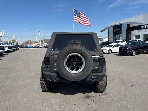 Used 2016 Jeep Wrangler Unlimited Sport w/ Quick Order Package 24S image 4