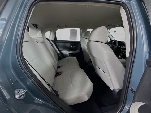 Certified 2025 Honda HR-V LX image 32