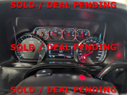 Used 2018 GMC Yukon SLE w/ SLE Value Package image 9