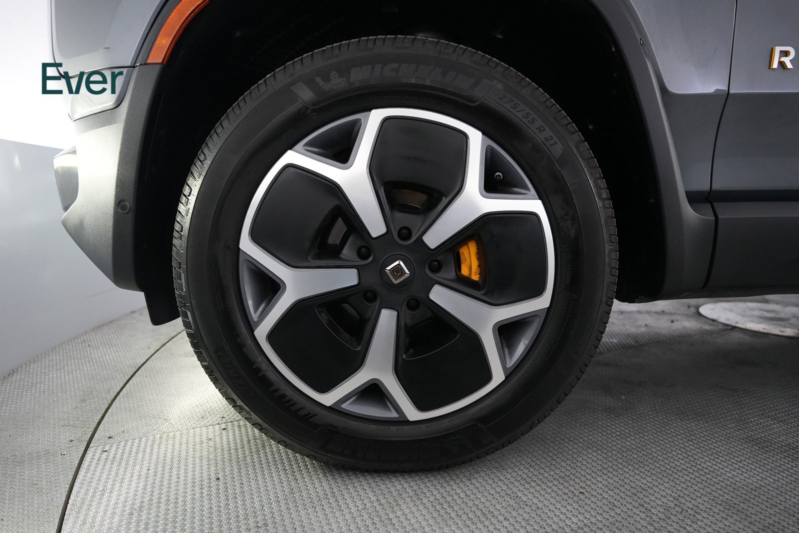 Used 2024 Rivian R1S Adventure Quad AWD/4WD image 19