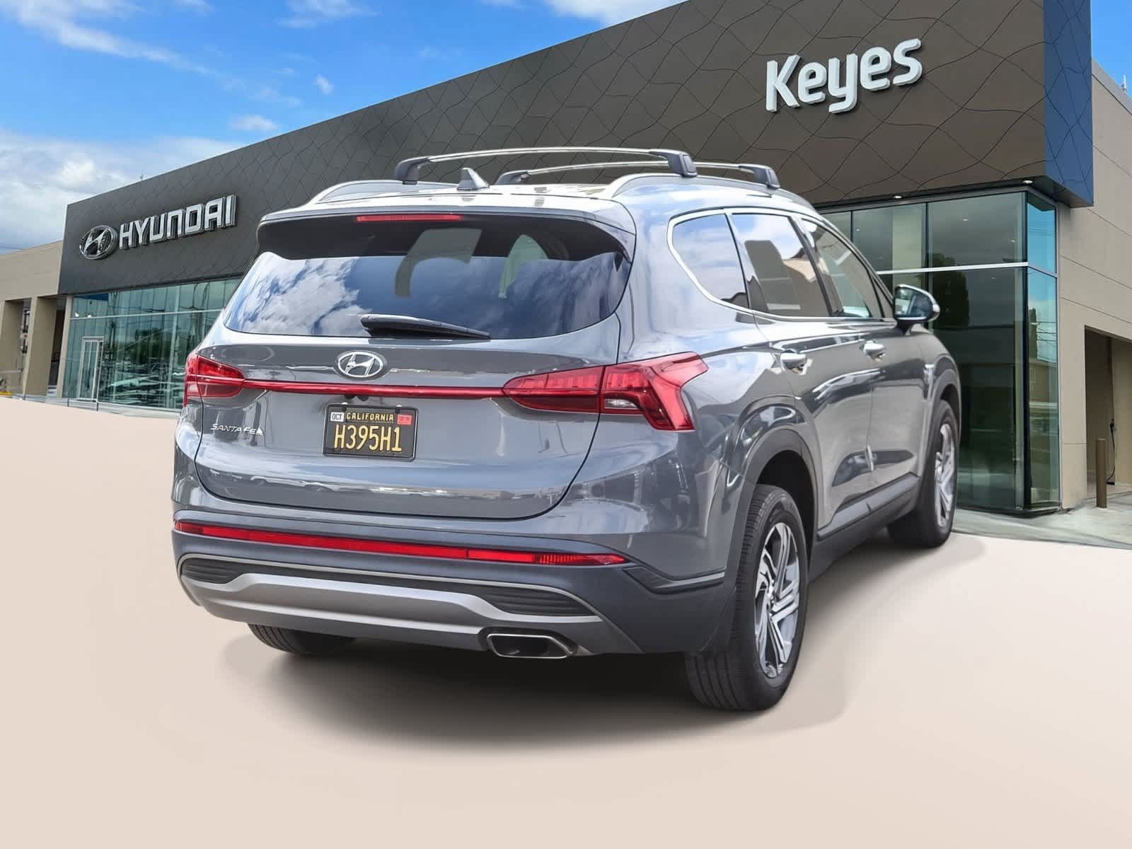 Certified 2023 Hyundai Santa Fe SEL FWD image 3