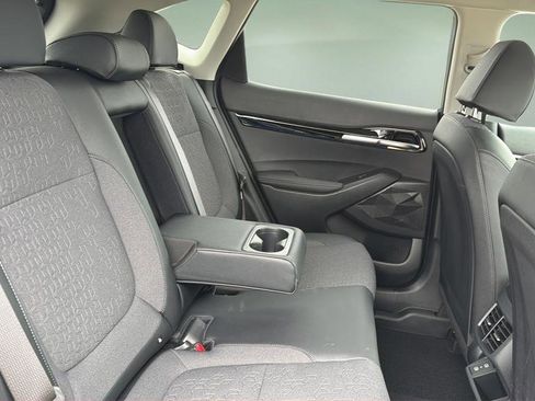 Used 2025 Kia Seltos S image 20