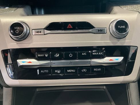 Used 2024 Ford Explorer Timberline w/ Timberline Technology Package image 20