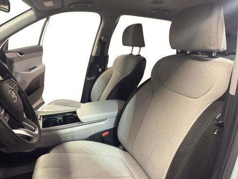 Used 2021 Hyundai Palisade SE w/ Winter Package image 15