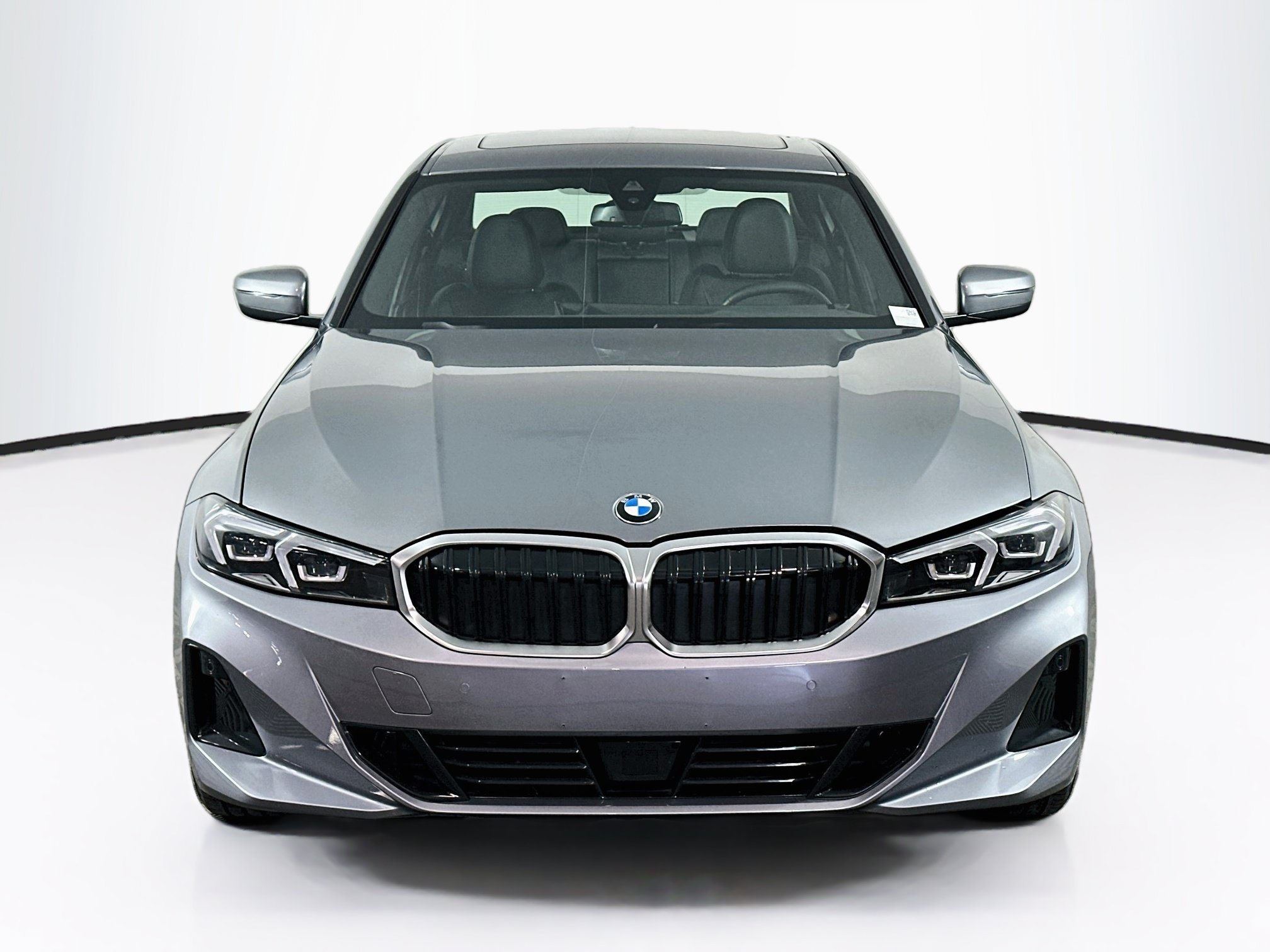 Used 2026 BMW 330i xDrive Sedan AWD/4WD image 2