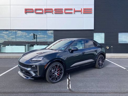 Used 2025 Porsche Macan Turbo Electric AWD/4WD image 1