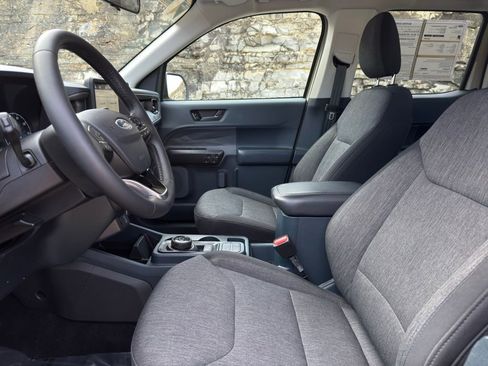 Certified 2024 Ford Maverick XLT w/ XLT Luxury Package image 18