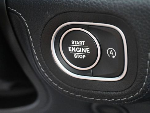 Used 2024 Mercedes-Benz GLE 53 AMG 4MATIC Coupe image 33