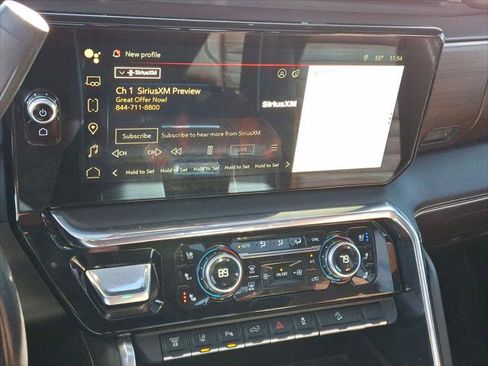 Used 2024 GMC Sierra 3500 Denali Ultimate image 14