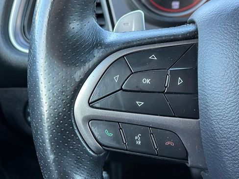 Used 2019 Dodge Challenger R/T image 24