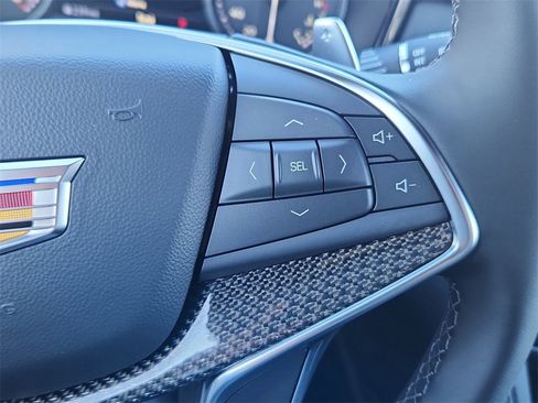 New 2025 Cadillac XT5 Sportv w/ Technology Package image 17