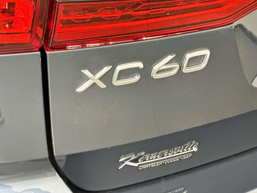 Used 2024 Volvo XC60 B5 Core w/ Climate Package AWD/4WD image 29