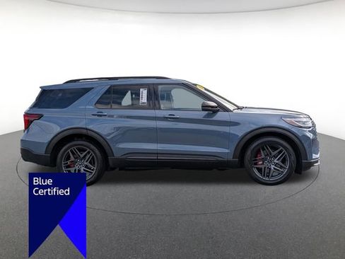 Certified 2025 Ford Explorer ST AWD/4WD image 2