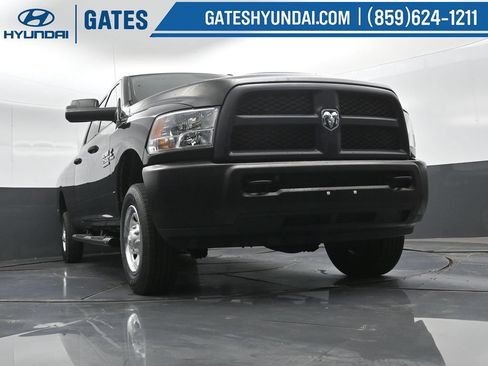 Used 2016 RAM 2500 Tradesman AWD/4WD image 36