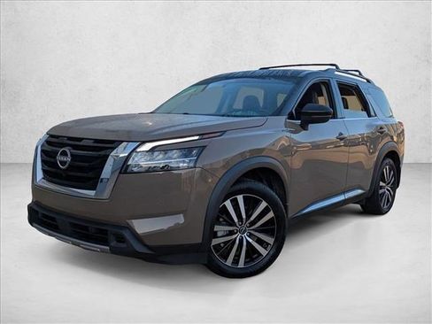 Used 2023 Nissan Pathfinder Platinum w/ Cargo Package image 1