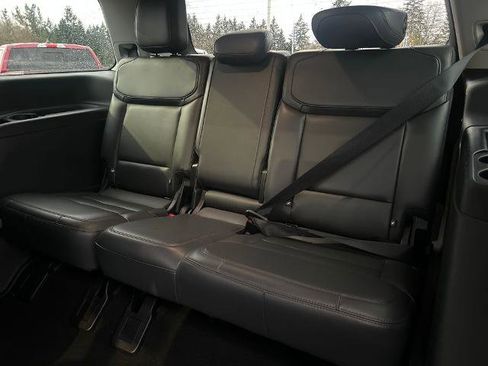 Certified 2025 Ford Expedition Active image 31