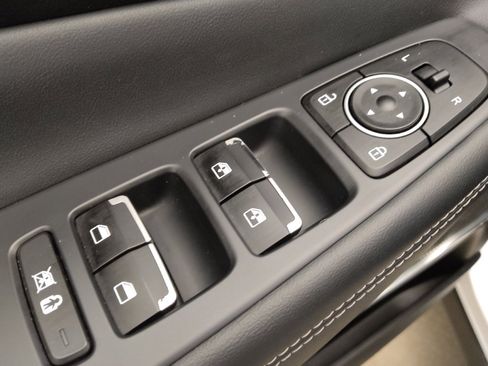 Used 2019 Hyundai Santa Fe Limited AWD/4WD image 27
