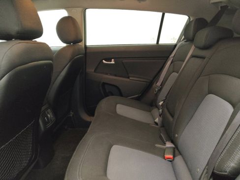 Used 2015 Kia Sportage LX image 18