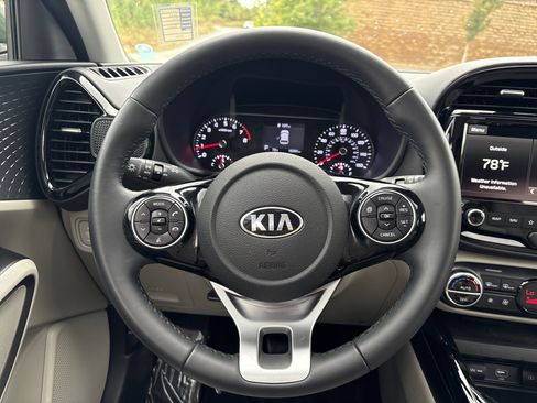Used 2021 Kia Soul EX w/ Paint Protection Package image 23