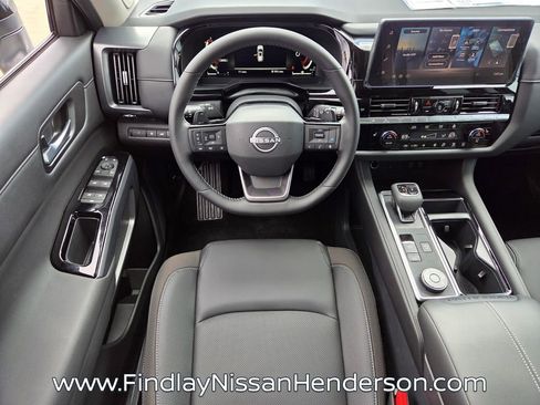 New 2026 Nissan Pathfinder SL w/ SL Premium Package AWD/4WD image 11