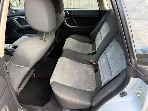 Used 2006 Subaru Outback 2.5i image 11