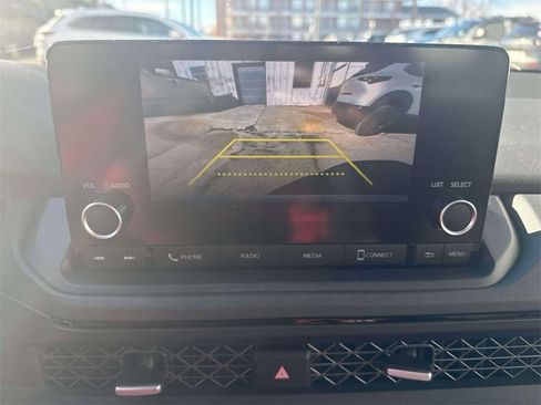 Used 2023 Honda Accord EX image 20