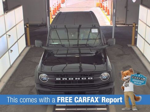 Used 2025 Ford Bronco Big Bend AWD/4WD image 3