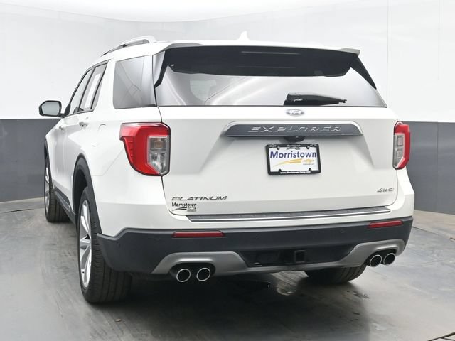 Used 2022 Ford Explorer Platinum w/ Equipment Group 601A AWD/4WD image 12