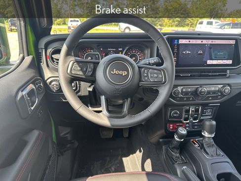 New 2025 Jeep Gladiator Rubicon w/ Convenience Group image 35