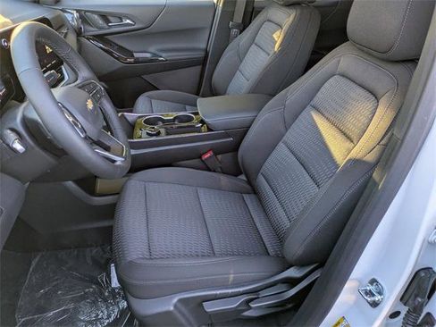 New 2026 Chevrolet Equinox LT image 11