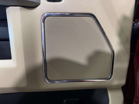 Used 2020 Ford F150 Lariat w/ Equipment Group 502A Luxury image 27