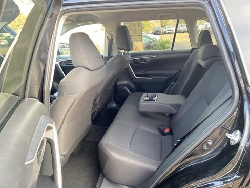 Used 2024 Toyota RAV4 LE image 45