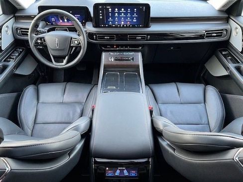 New 2026 Lincoln Aviator Reserve image 26