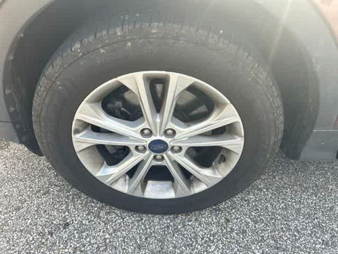 Used 2018 Ford Escape SE AWD/4WD image 20