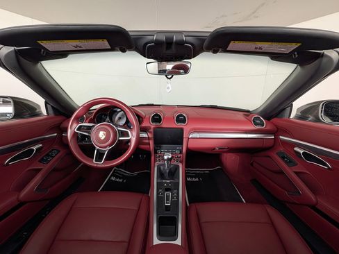 Certified 2024 Porsche 718 Boxster S image 19