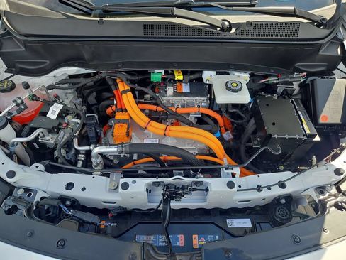 New 2027 Chevrolet Bolt LT FWD image 31