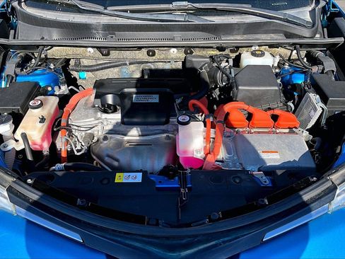 Certified 2018 Toyota RAV4 Limited image 10