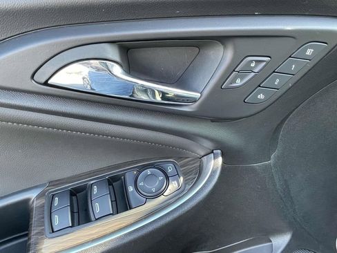 Used 2024 Chevrolet Malibu LT image 16