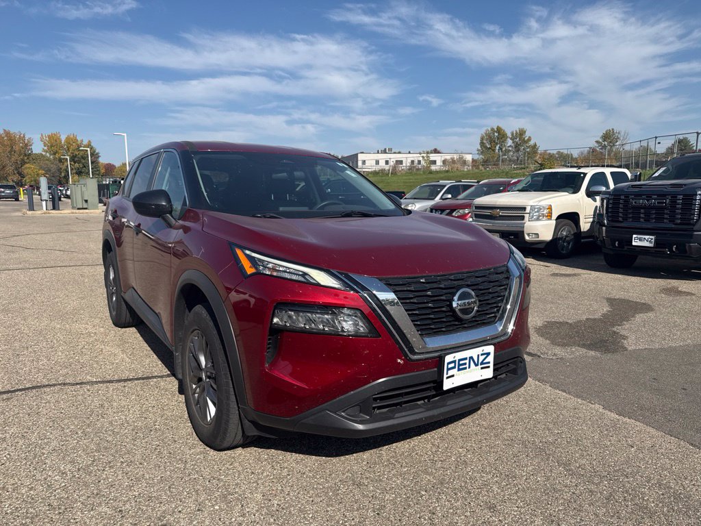 Used 2021 Nissan Rogue S AWD/4WD image 3