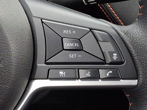 Certified 2022 Nissan Kicks SR image 21