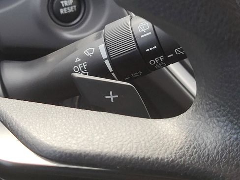 Certified 2025 Subaru Crosstrek 2.0i Premium image 28