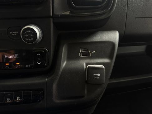 Used 2023 RAM ProMaster 2500 FWD image 21