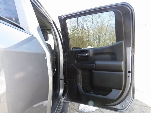 Used 2022 Chevrolet Silverado 1500 LT image 15