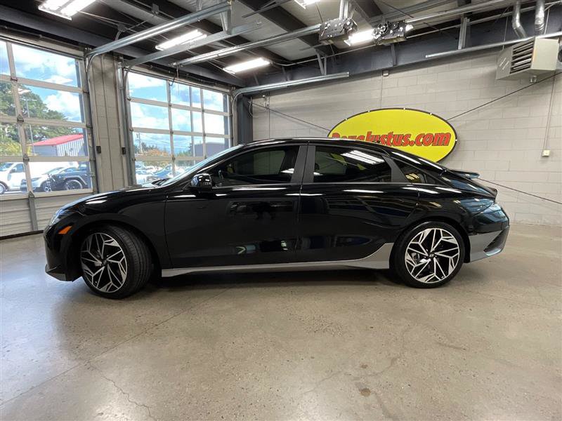 Used 2023 Hyundai Ioniq 6 SEL RWD image 2