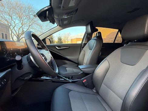 Used 2023 Kia Niro Wind image 10