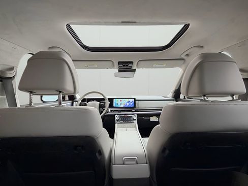 Used 2025 Hyundai Santa Fe Calligraphy image 29