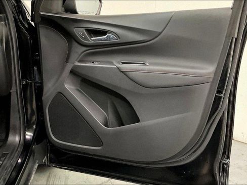 Used 2022 Chevrolet Equinox RS image 23